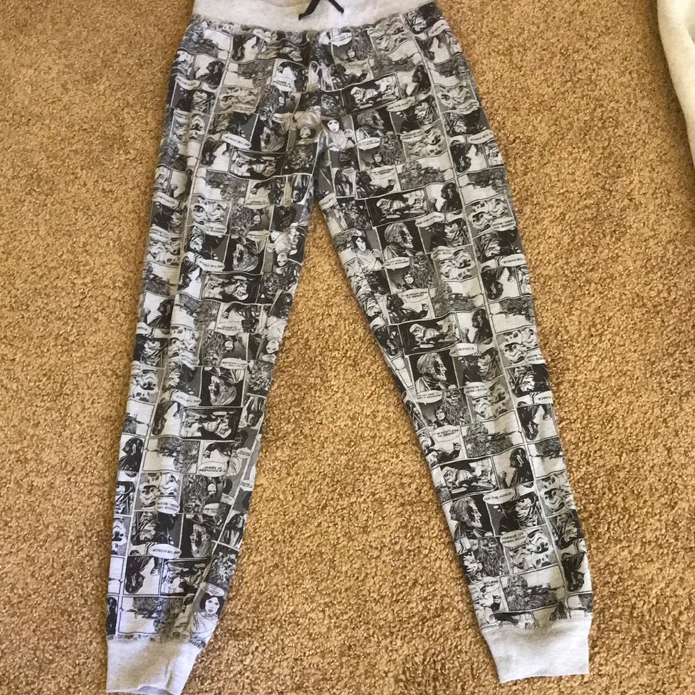 Woman’s Star Wars jogger pant